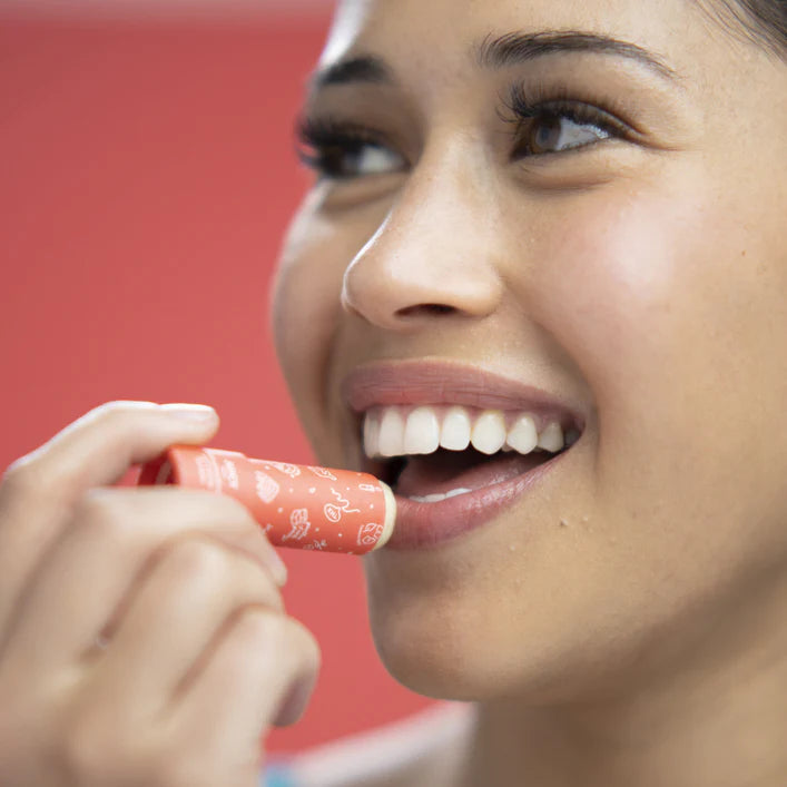 Ethique lip balm Juicy - Pink Grapefruit & Vanilla 9g
