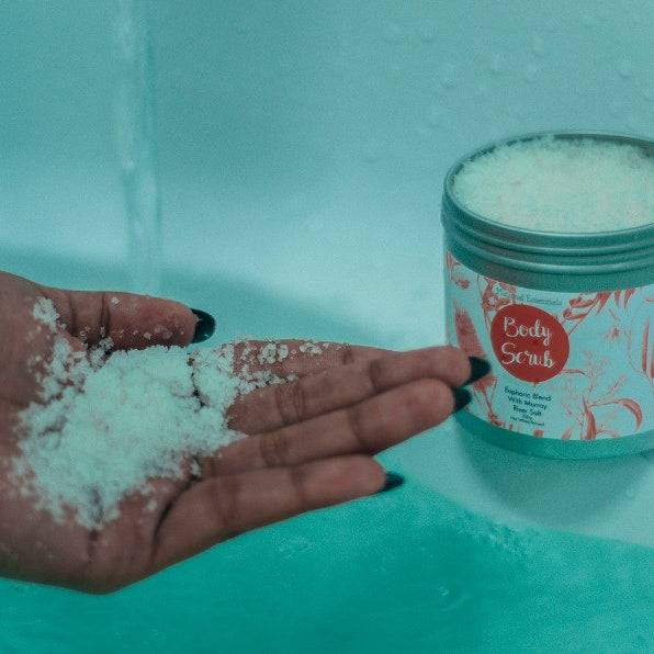Minimal Essentials Body Scrub Euphoria Blend