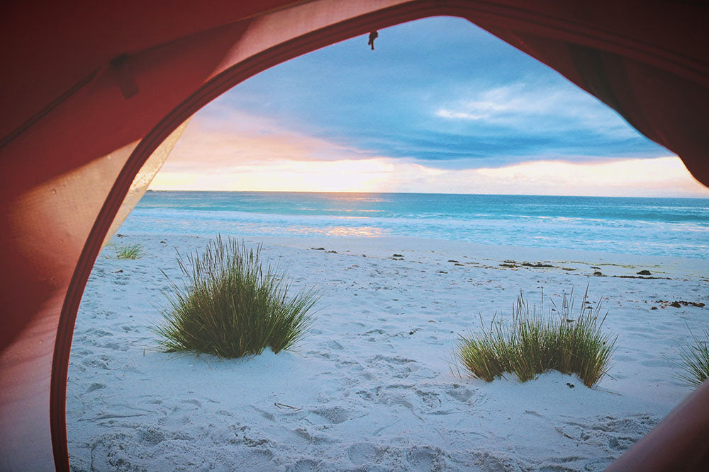 A Simple Guide to Minimalist, Low-Waste Outdoor Camping-The Living Co.