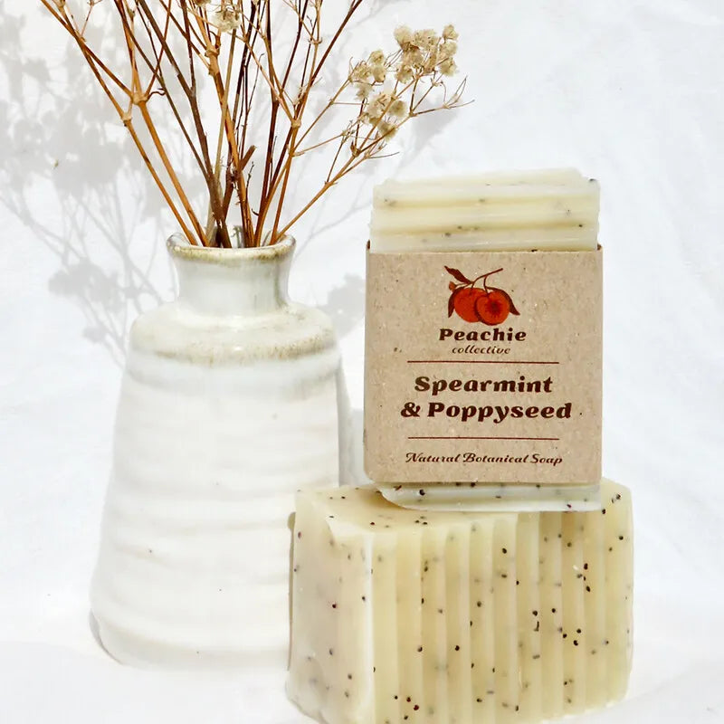 Peachie Collective Spearmint & Poppyseed Soap Bar