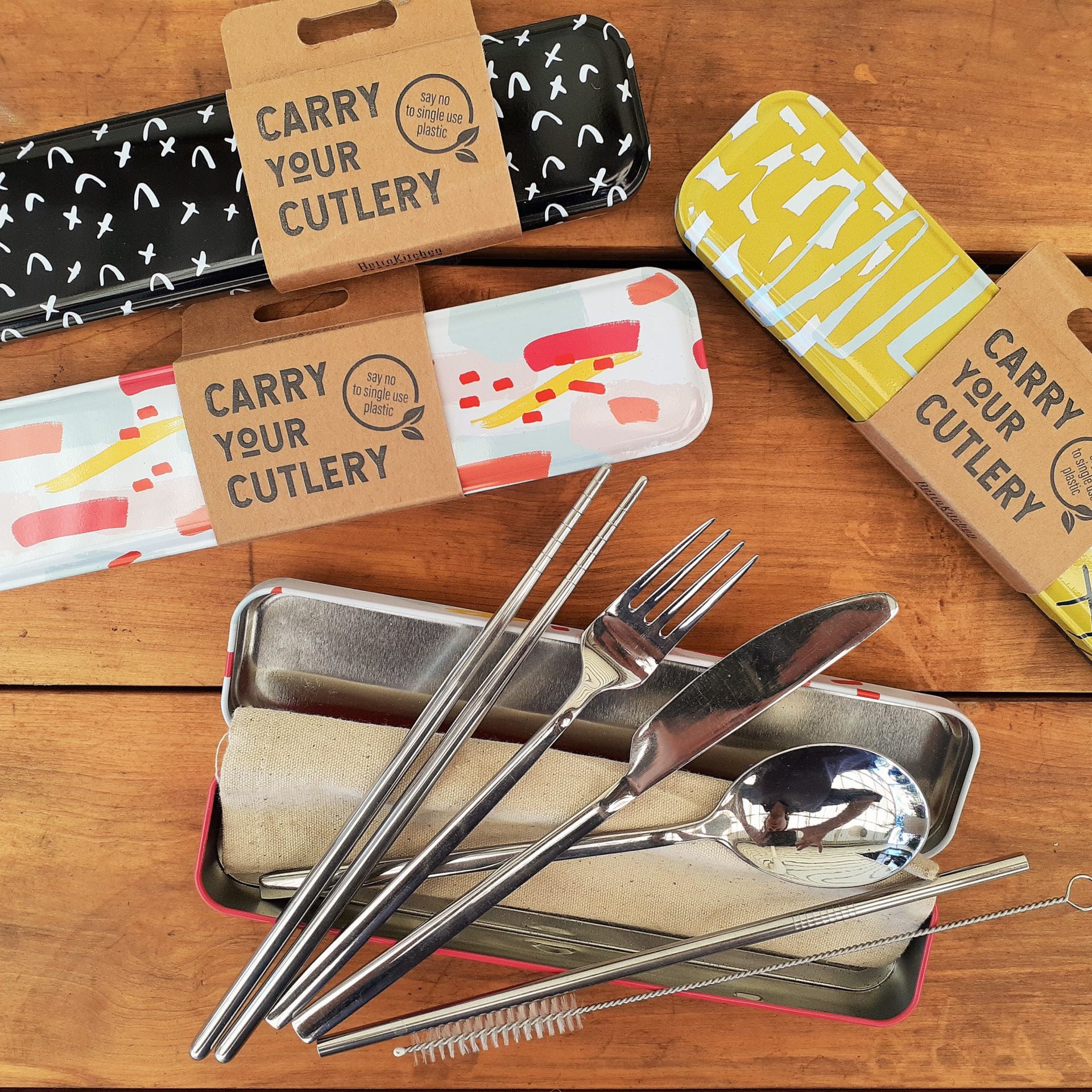 RetroKitchen Carry Your Cutlery - Cockatoo Stainless Steel Cutlery Set-The Living Co.